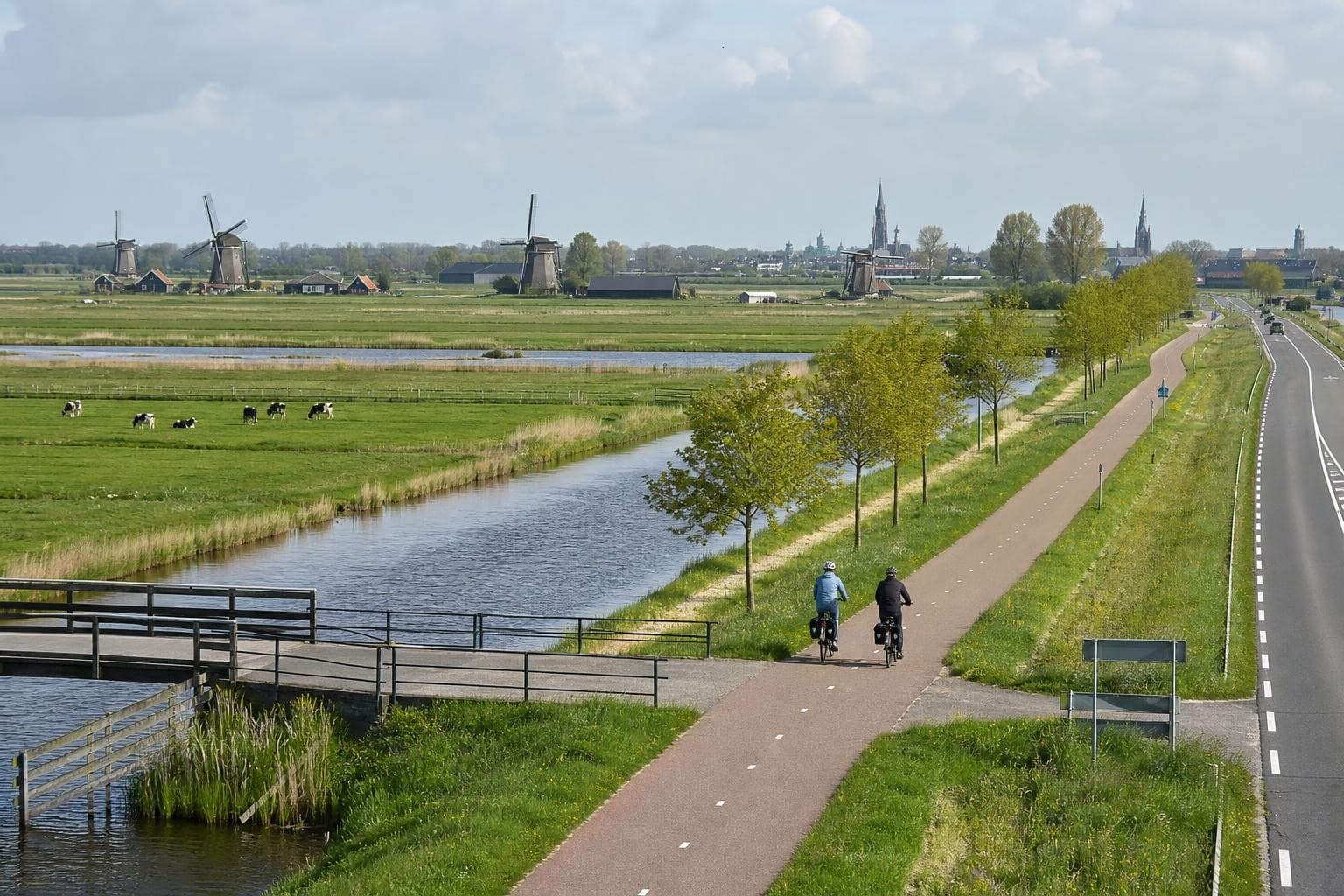 Sternradtour Amsterdam: Grachten, Windmühlen & Muiderslot