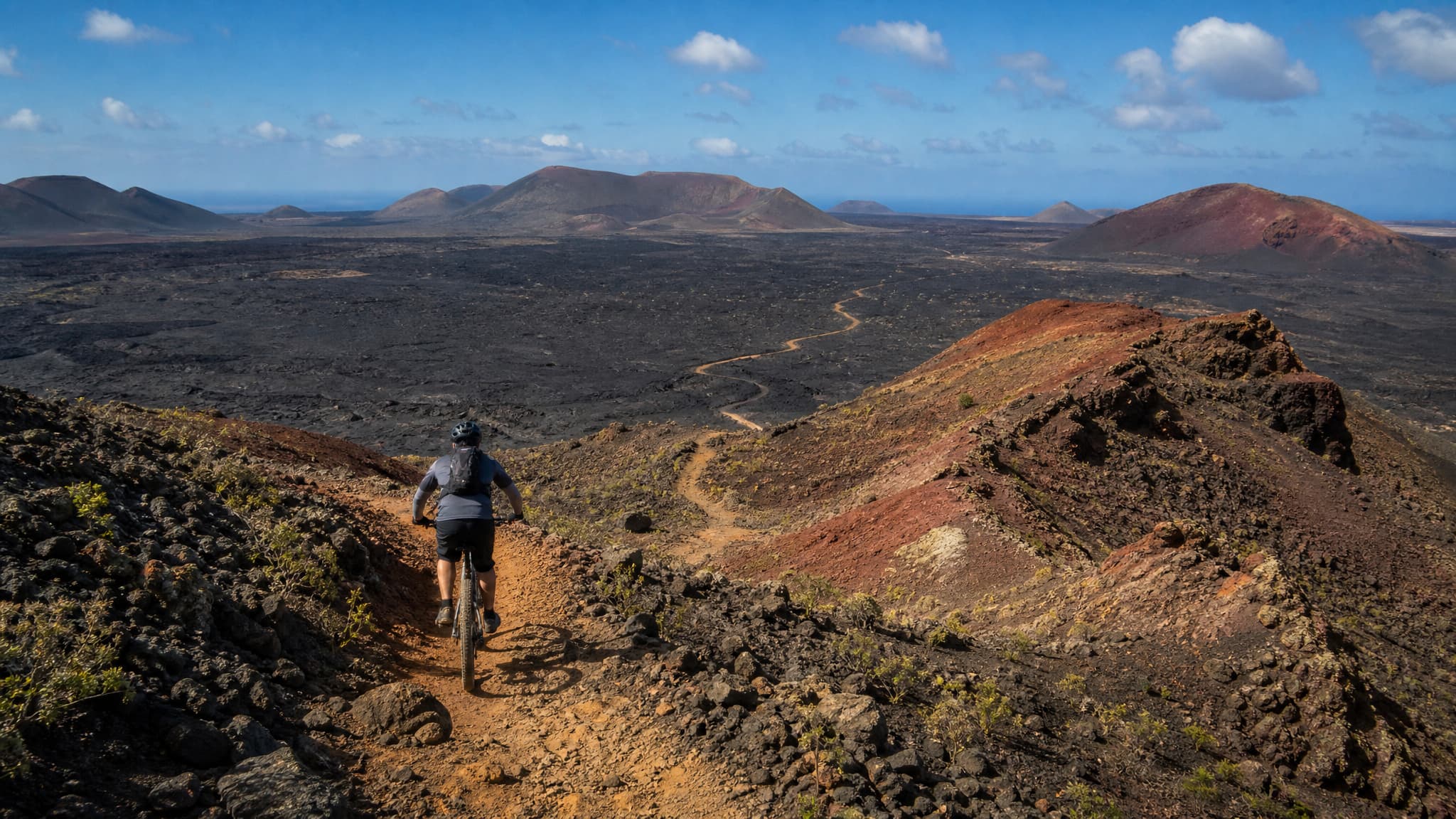 MTB-Reise Lanzarote: Von Arrecife nach Puerto del Carmen durch Vulkanland