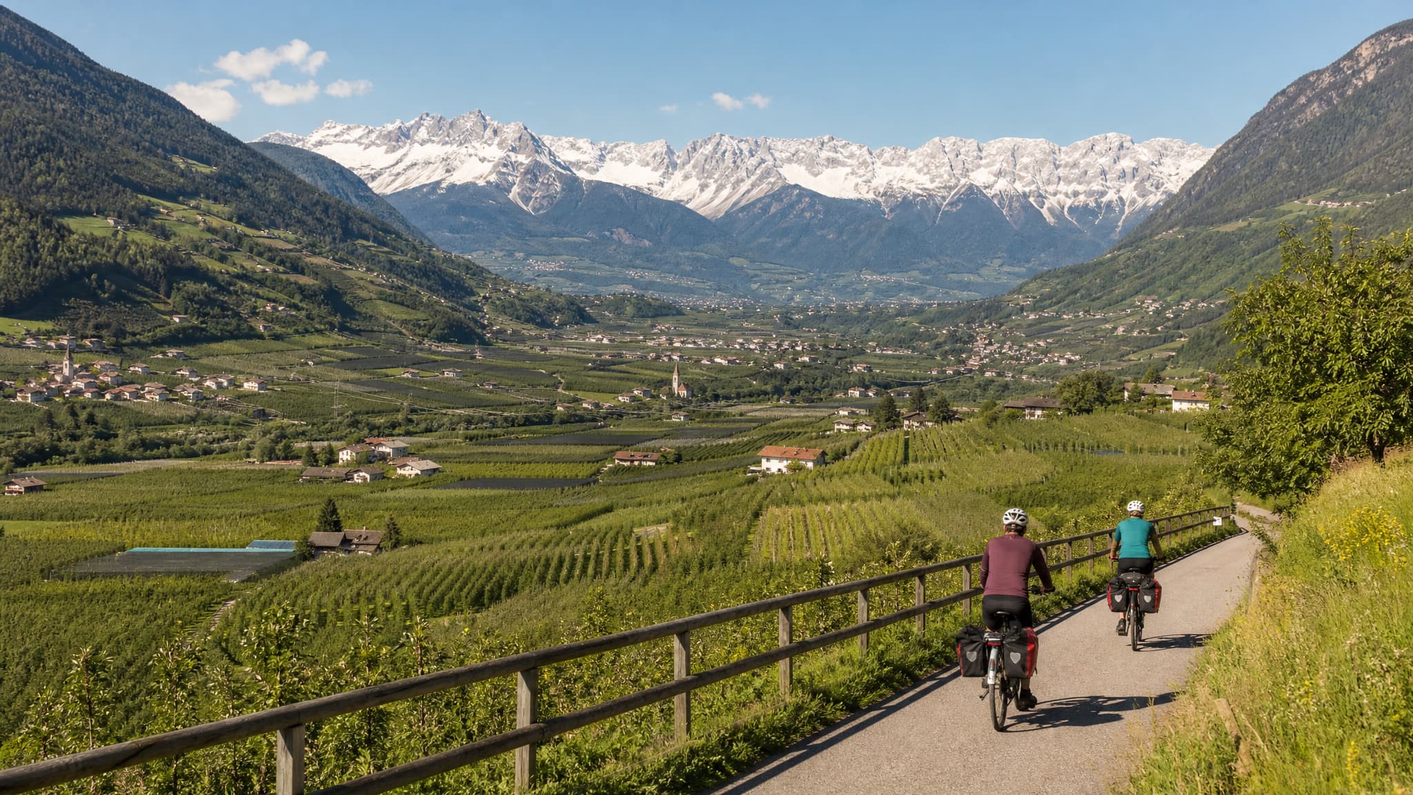 Mit dem Tourenrad durchs Etschtal — Familienradreise in Südtirol