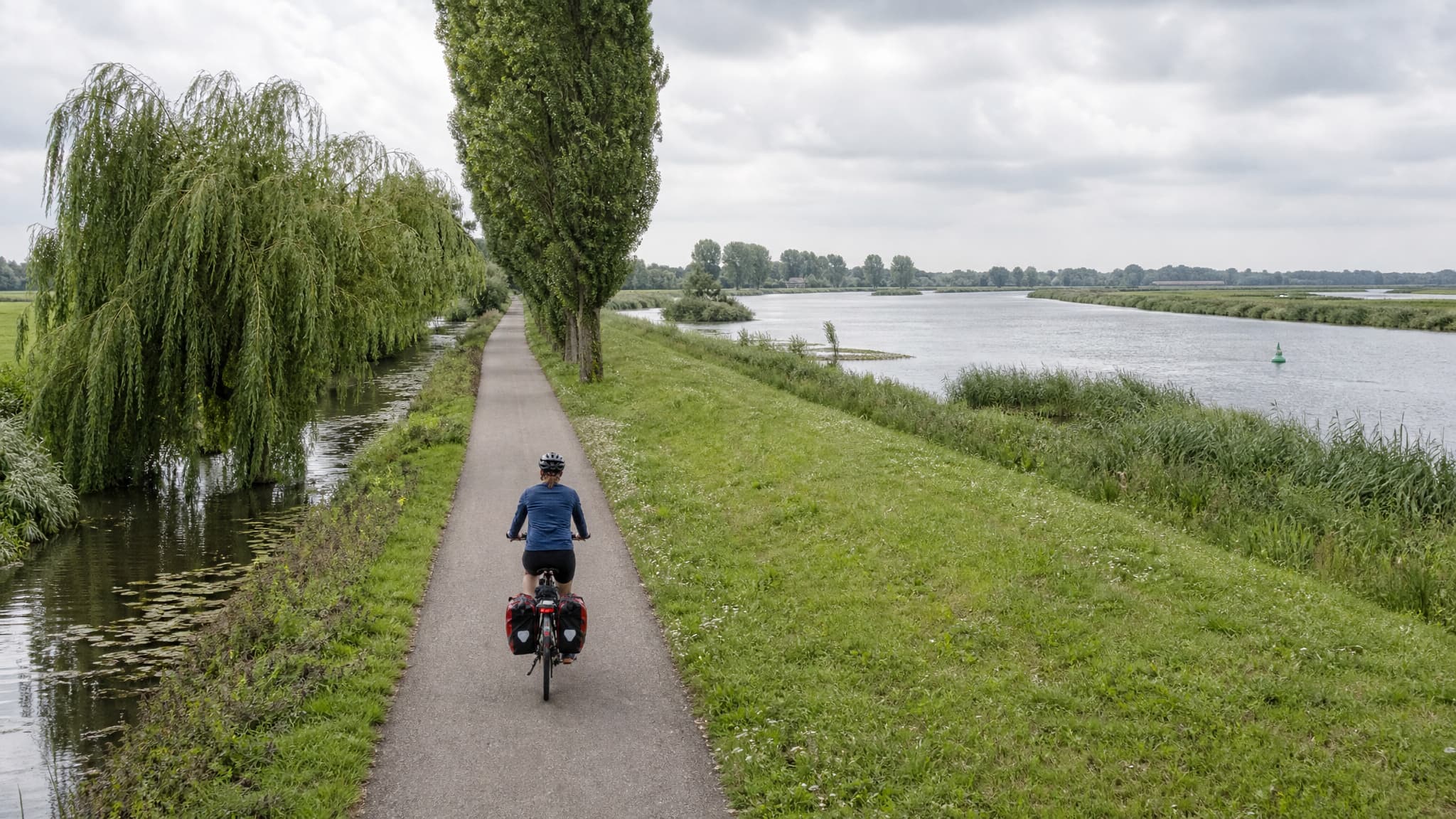 Radreise durch die Holländischen Wasserlinien — Utrecht bis zum Rhein