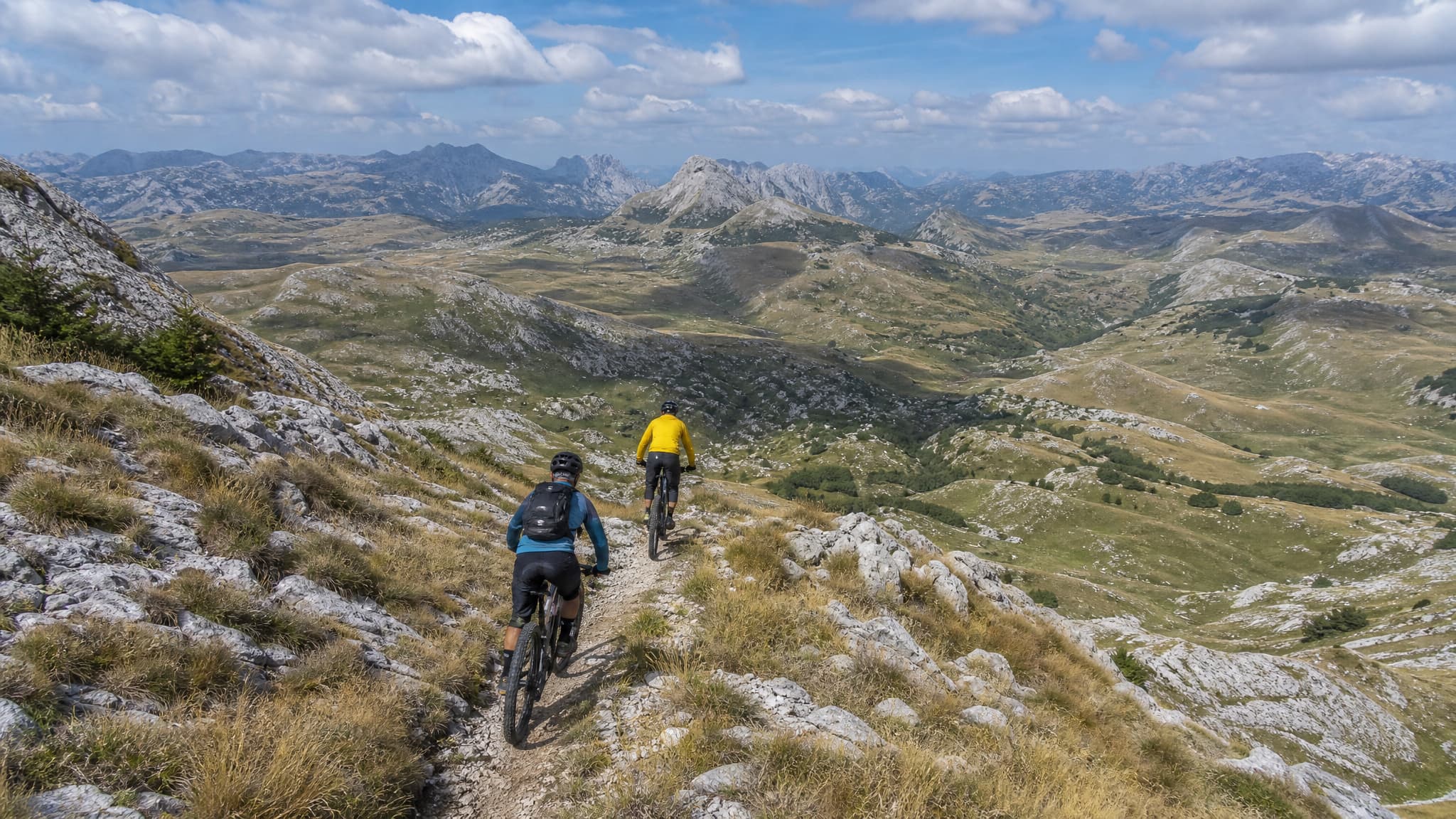 MTB-Radreise Montenegro: Durmitor, Hochebenen und Kotor-Bucht
