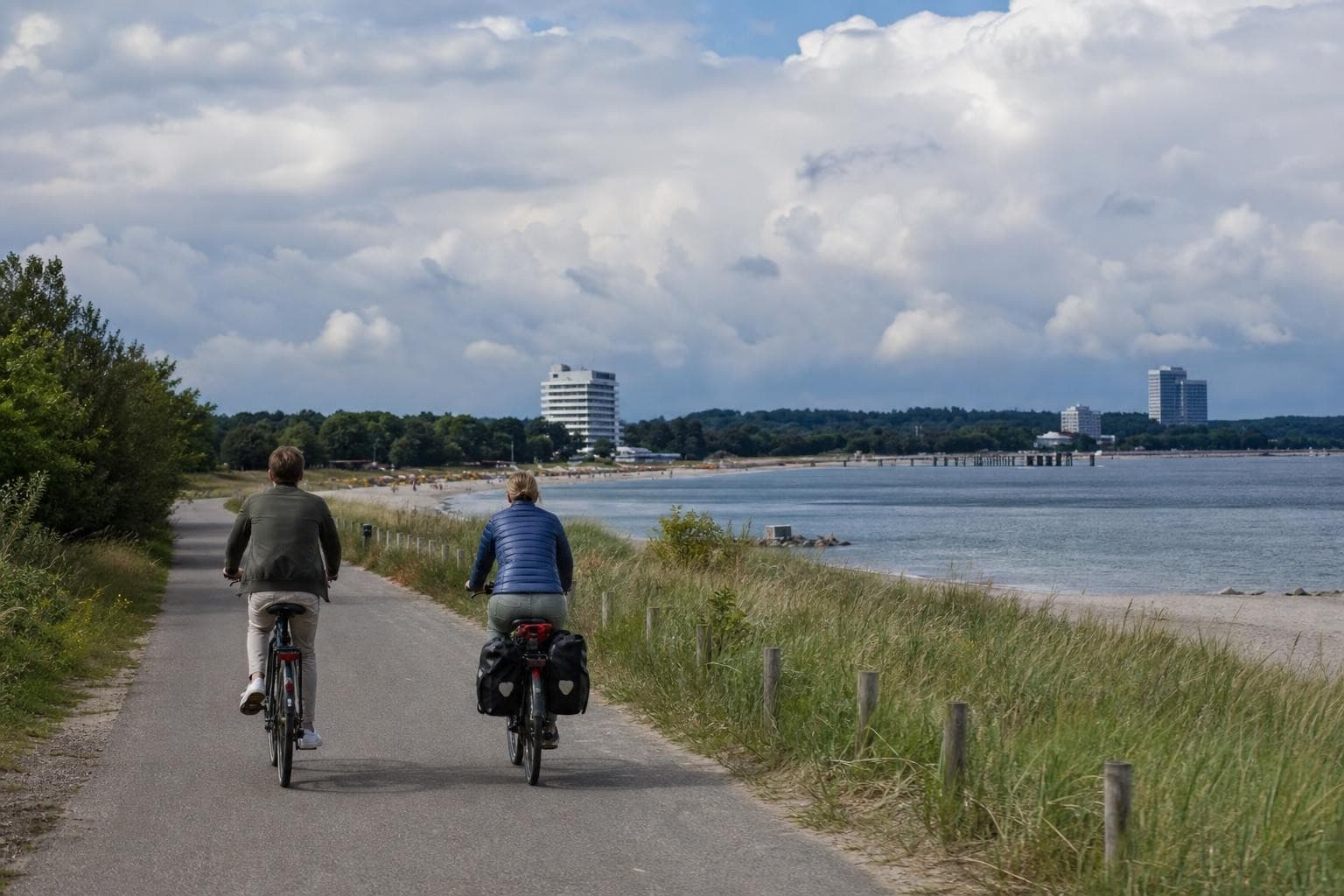 Sternradtour ab Travemünde: Lübeck, Seen und Ostseestrand
