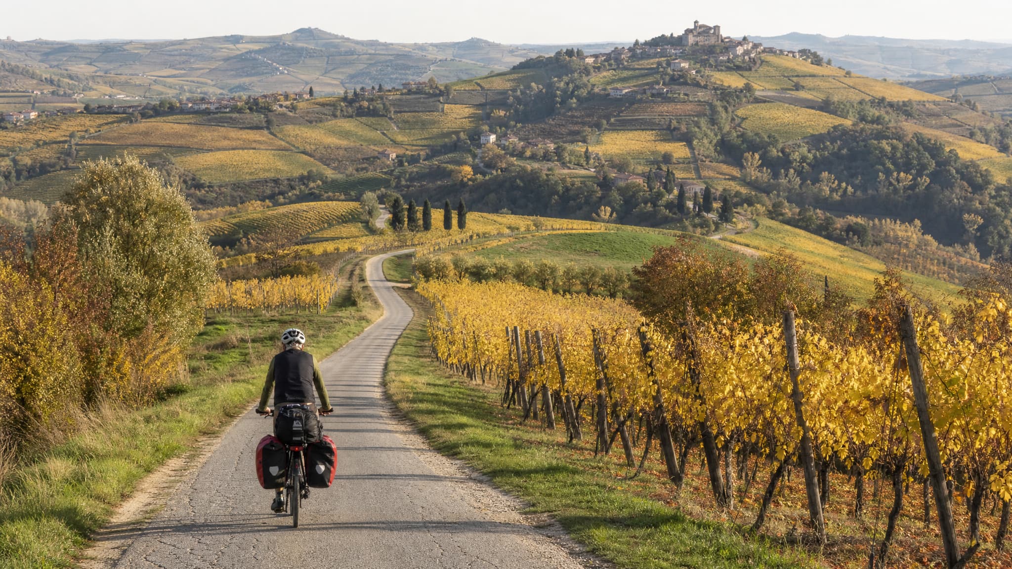 Radreise durchs Piemont – Trüffel, Weine und Landidylle