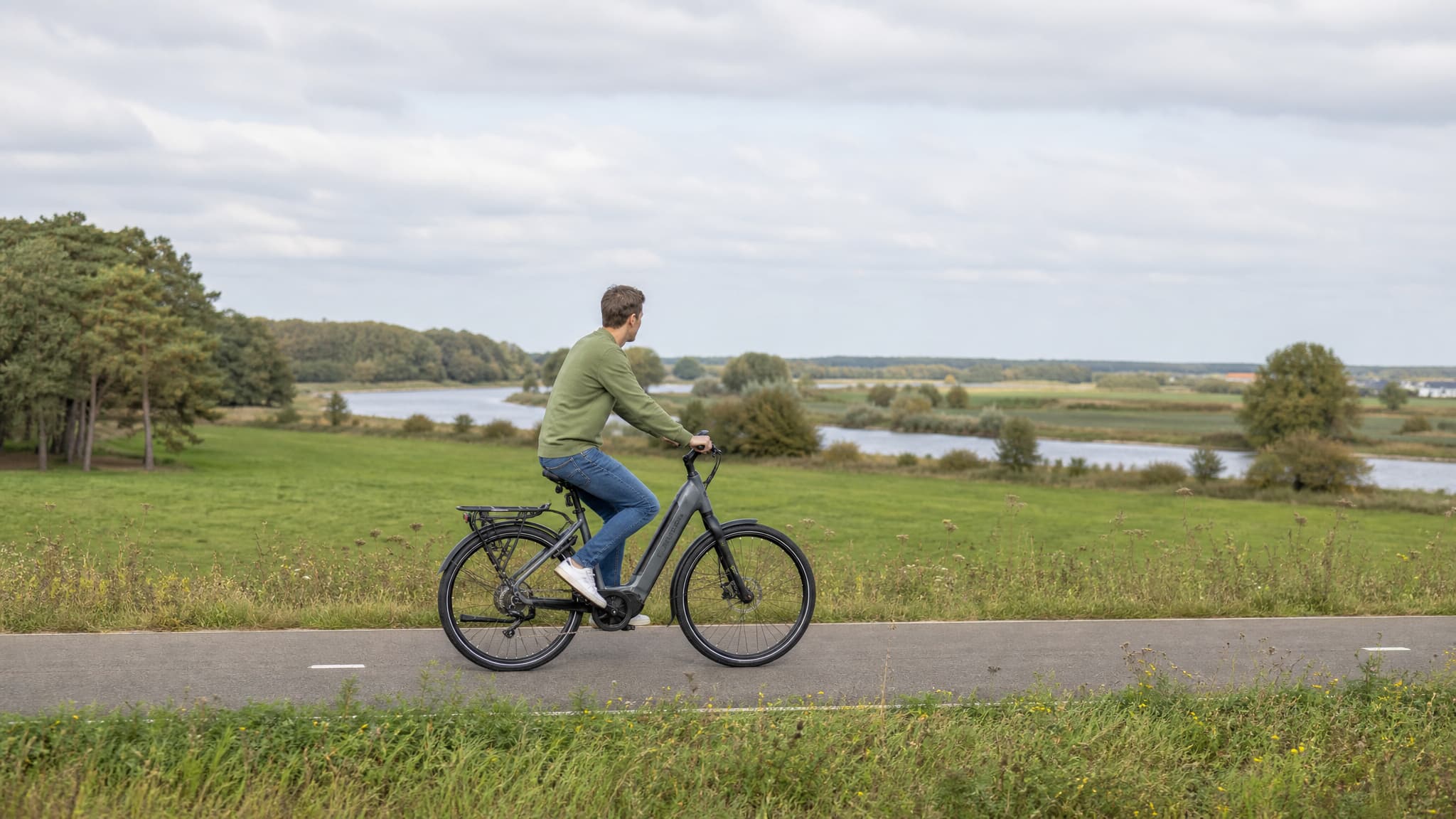 Rad & Schiff: Mit dem E-Bike durch Hollands Hansestädte — 8 Tage