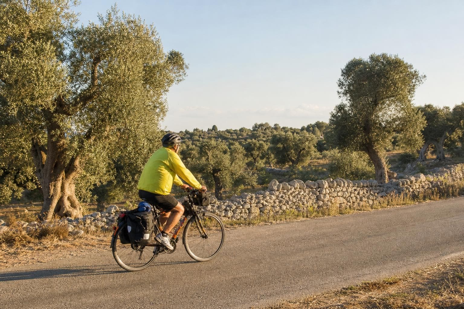 Von Alberobello nach Lecce — Trulli, Küste und Barock