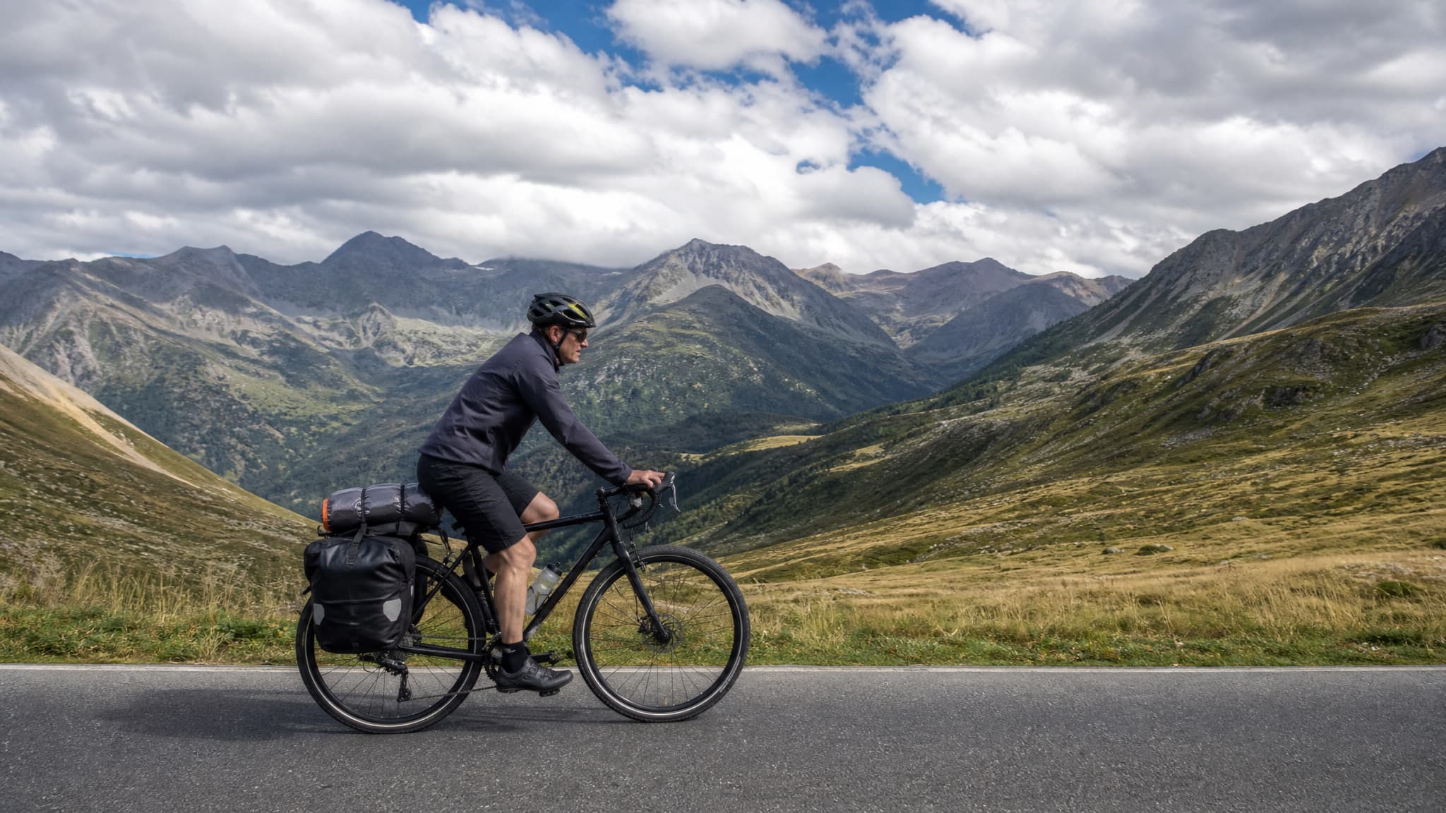 Auf dem Jakobsweg per Rad von St. Jean nach Santiago de Compostela
