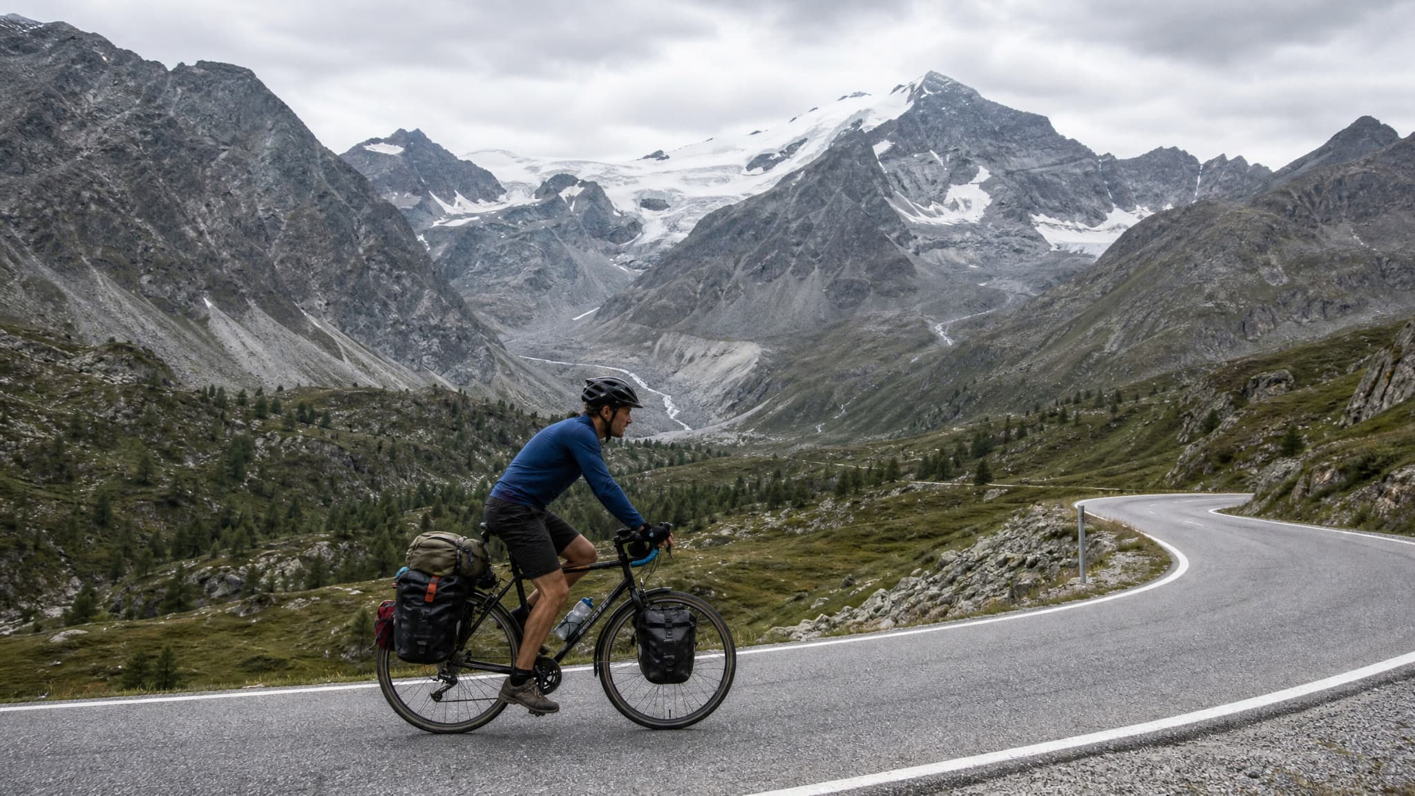Von den Alpen zum See: Rhône-Radreise Andermatt – Genf