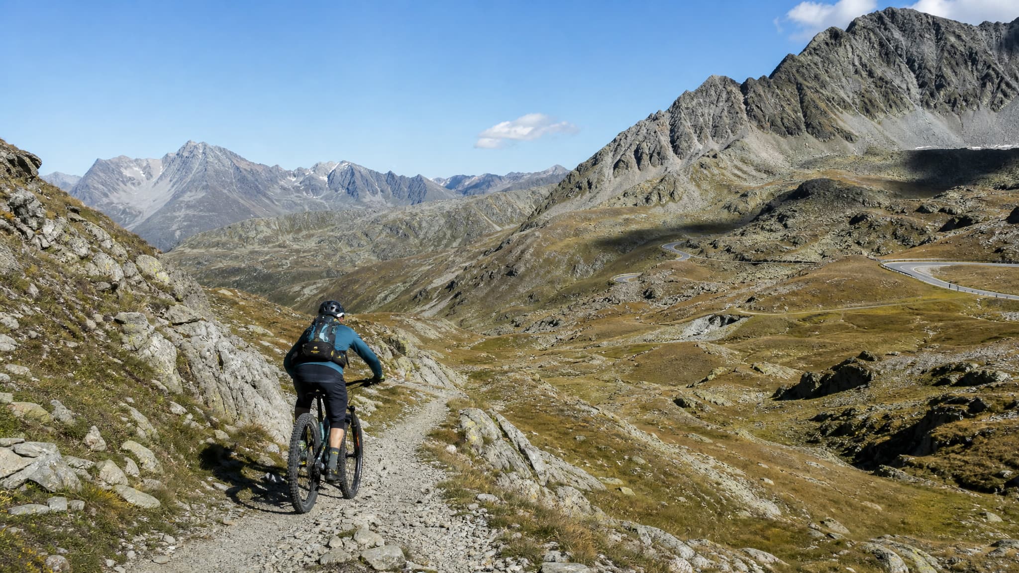 MTB-Transalp St. Anton – Comer See: Fimbapass und Val Mora