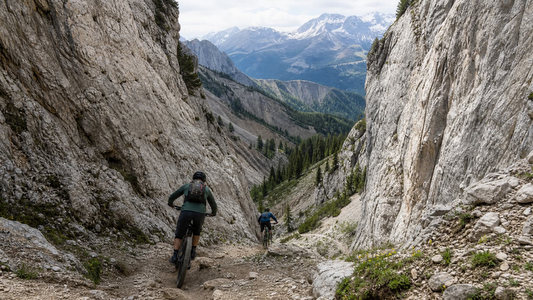MTB-Transalp Nauders – Riva: Die legendäre Uina-Schlucht